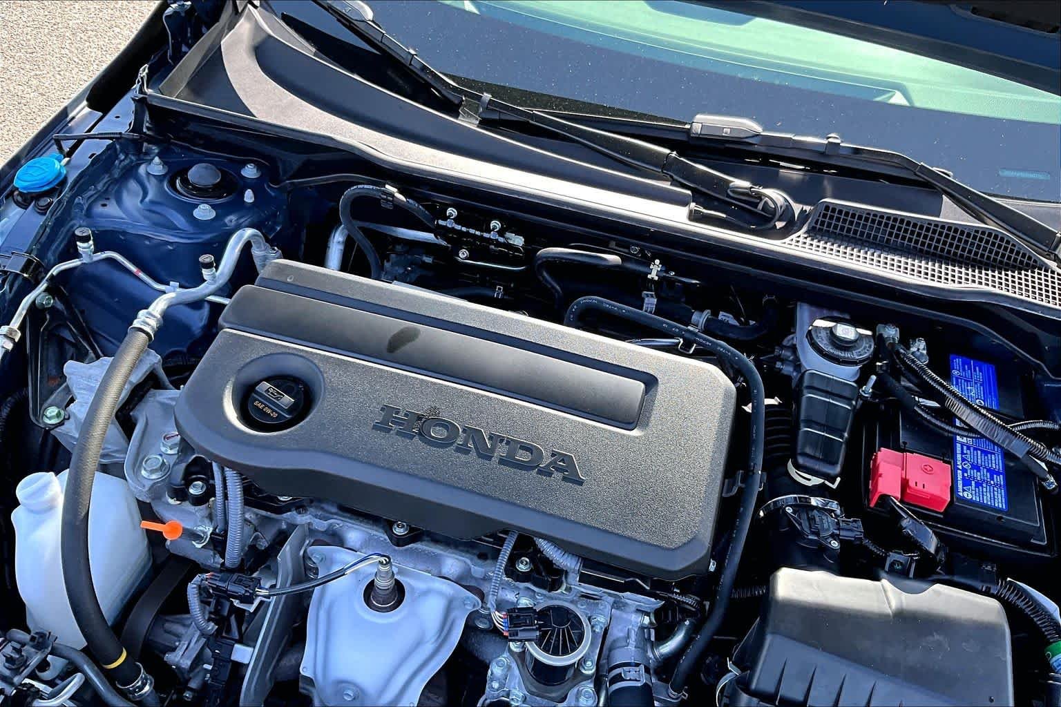 Used 2025 Blue Lagoon Pearl Honda 4D SPORT image 31