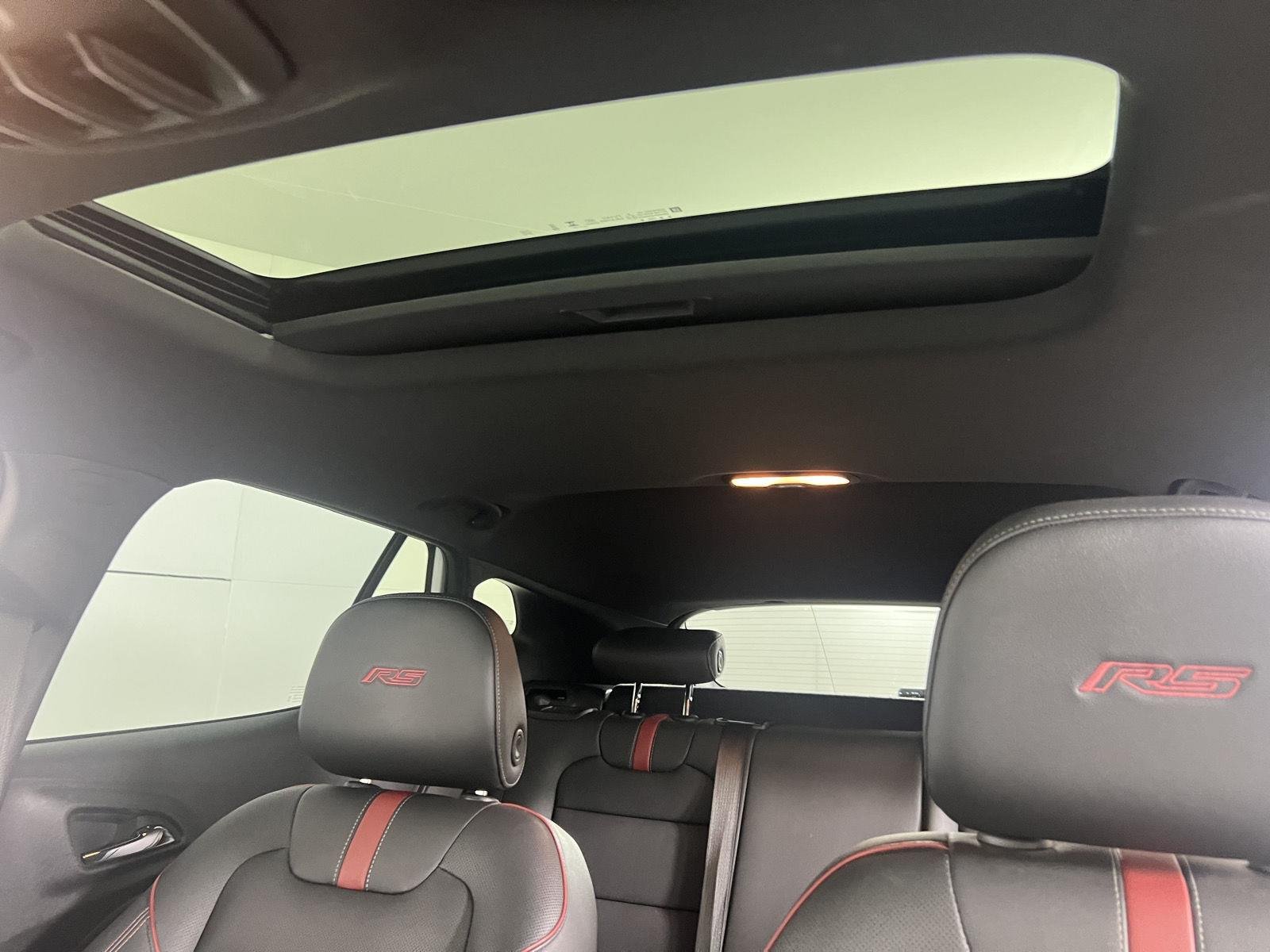 Used 2024 Summit White Chevrolet 2RS image 5