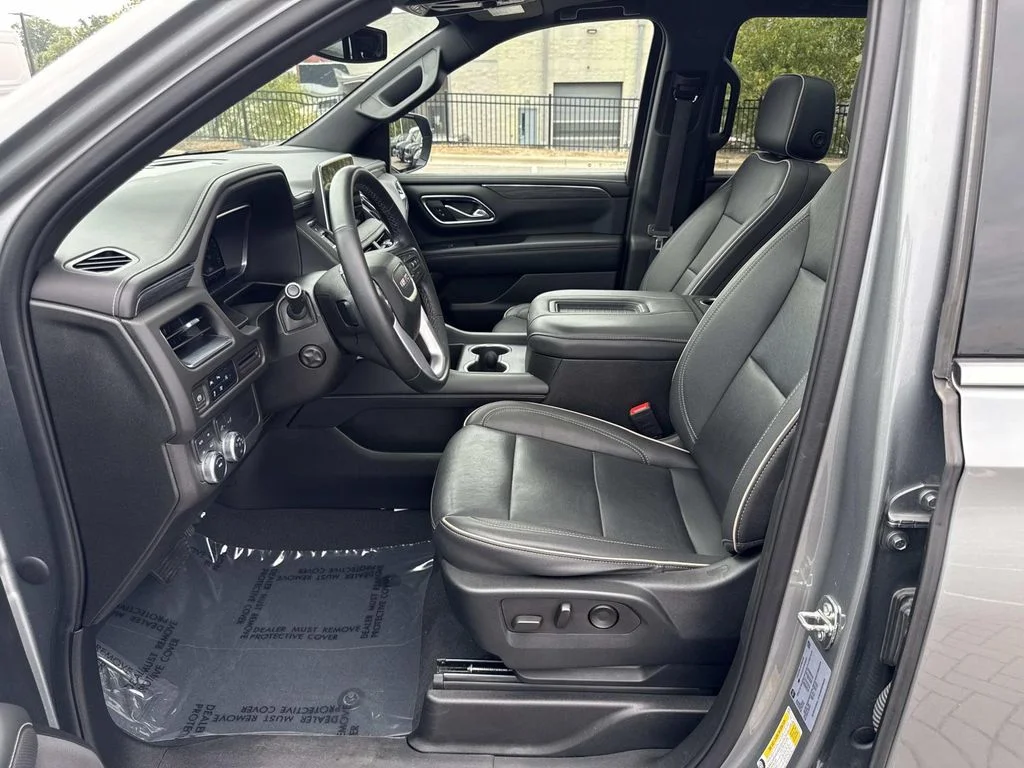 Used 2023 Silver GMC SLT image 15