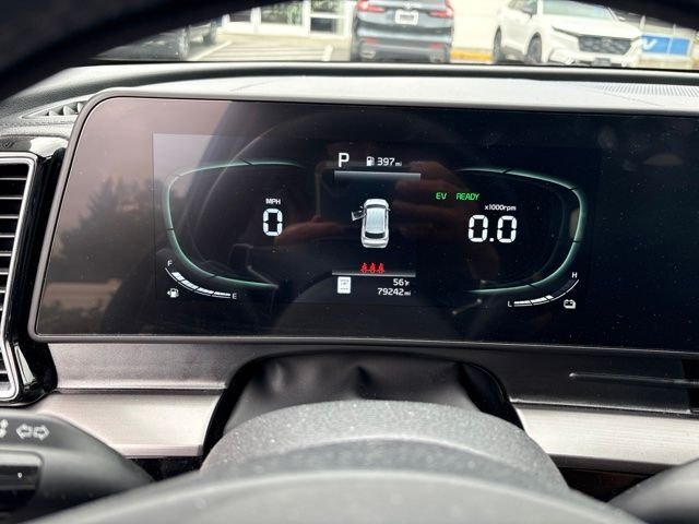 Used 2023 Gravity Gray Kia EX image 9