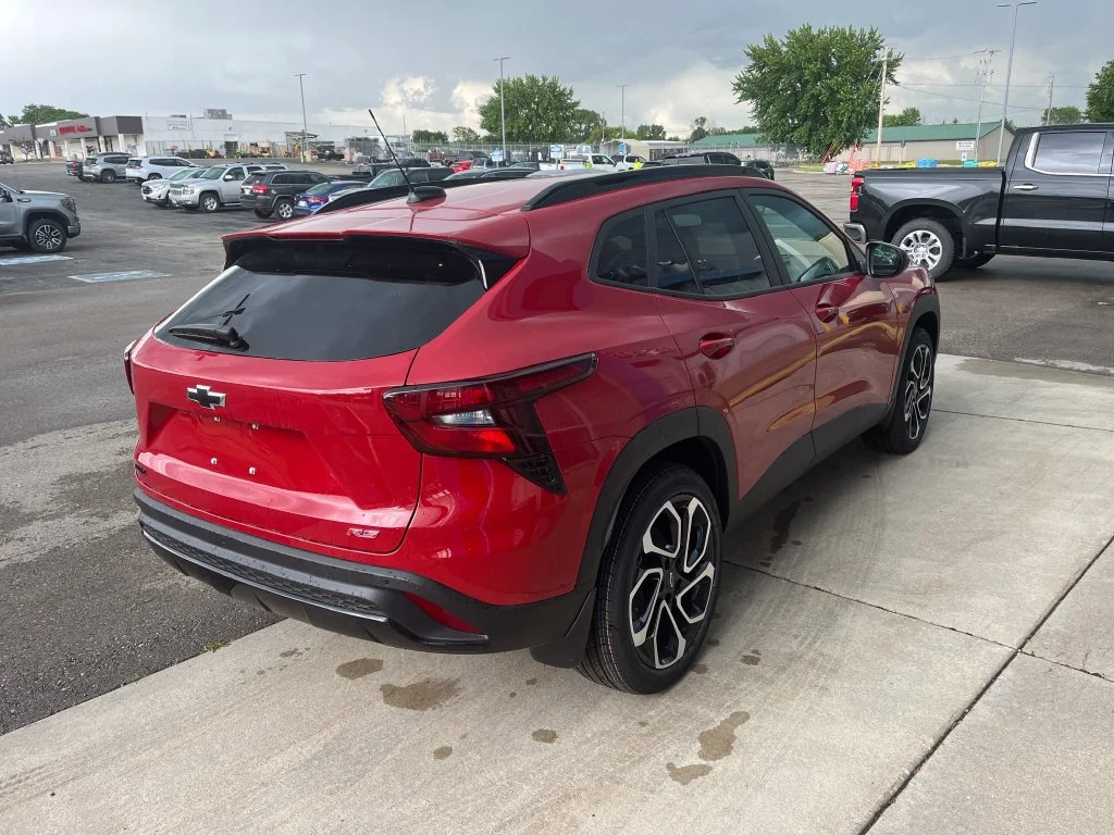 2026 Chevrolet Trax RS - Photo 5