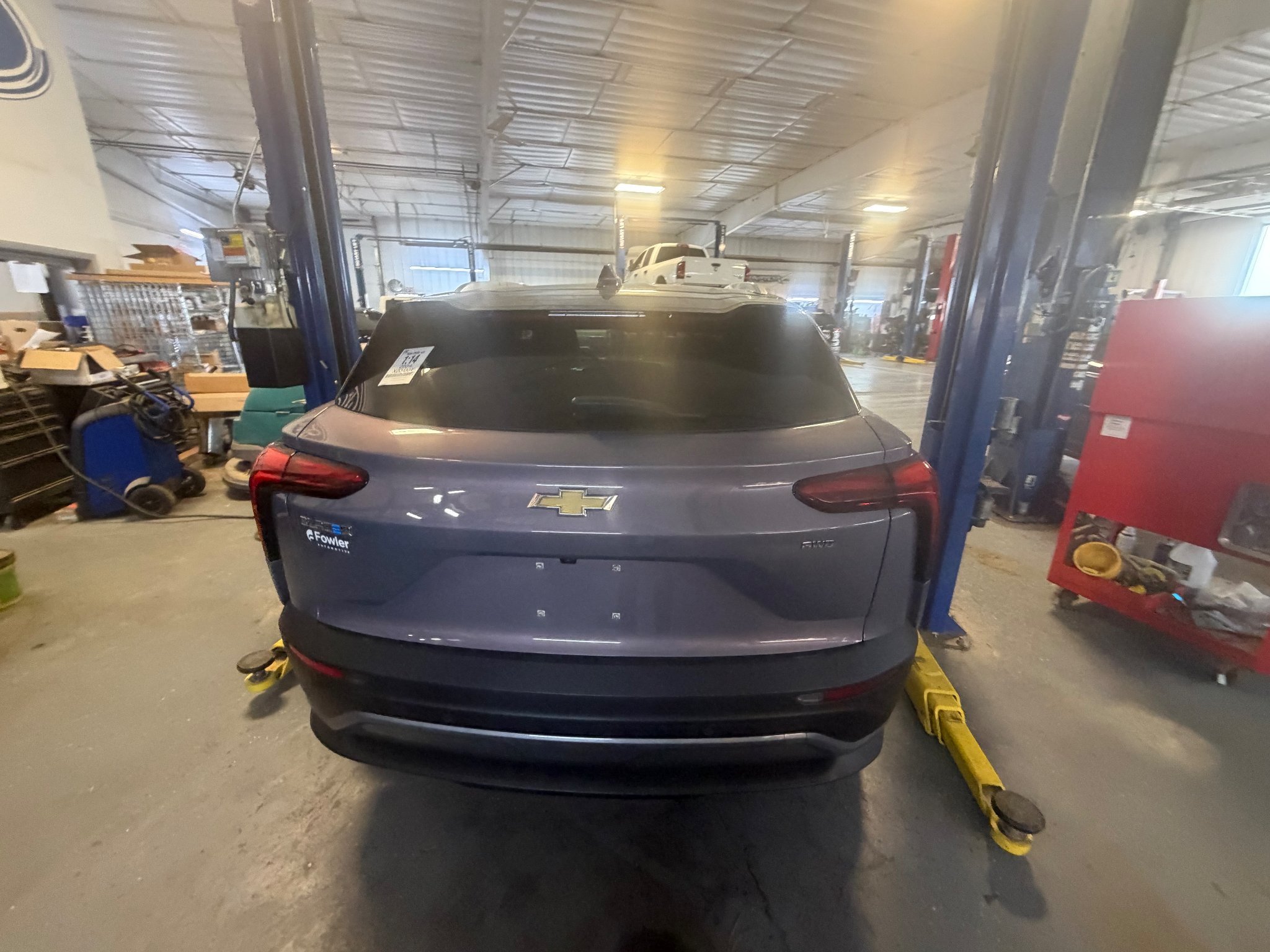 Used 2024 Galaxy Gray Metallic Chevrolet eAWD LT image 6