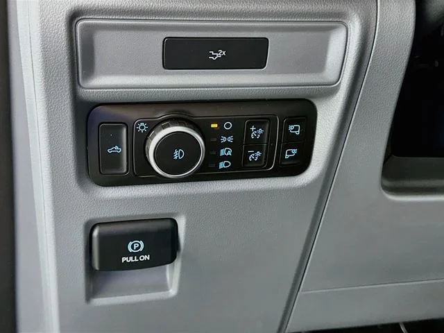 New 2026 White Ford XLT image 23