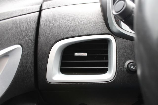 Used 2014 Silver Ice Metallic Chevrolet LTZ image 9