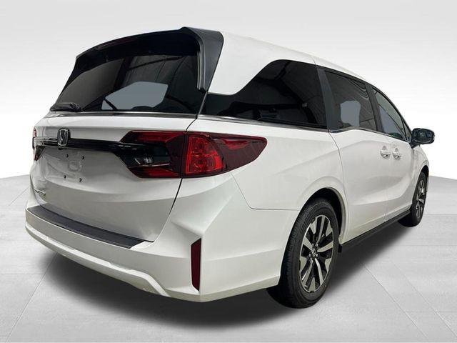 New 2026 Platinum White Pearl Honda EX-L image 6