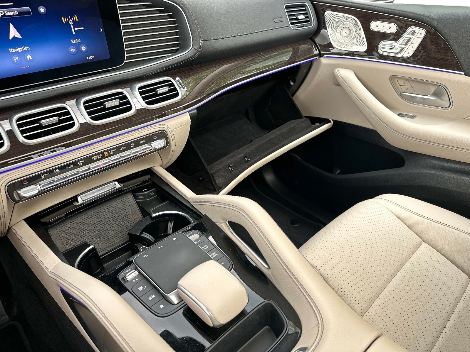 Certified Used 2024 Polar White Mercedes-Benz GLE 350 image 33