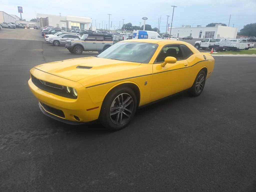 Used 2018 Yellow Dodge GT image 3