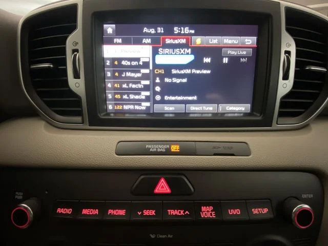Used 2017 Red Kia EX image 16
