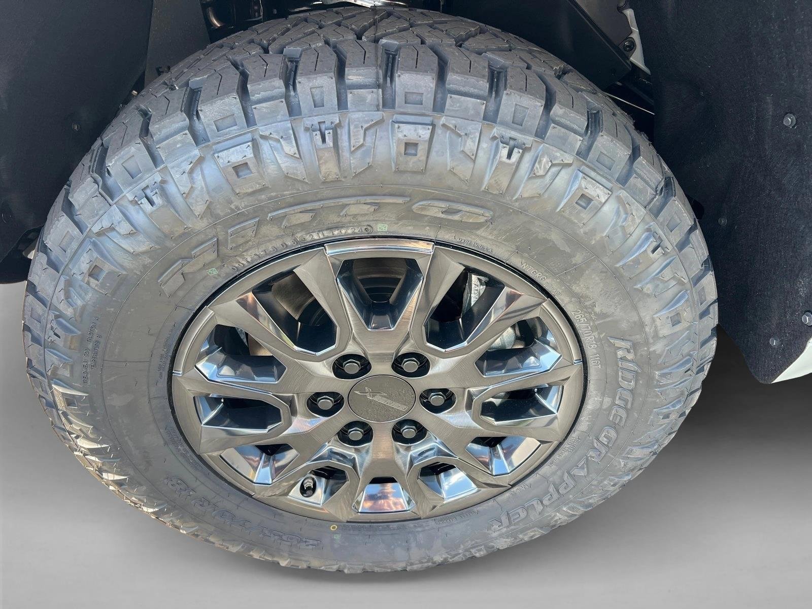 New 2025 Lunar Rock Toyota SR5 image 11
