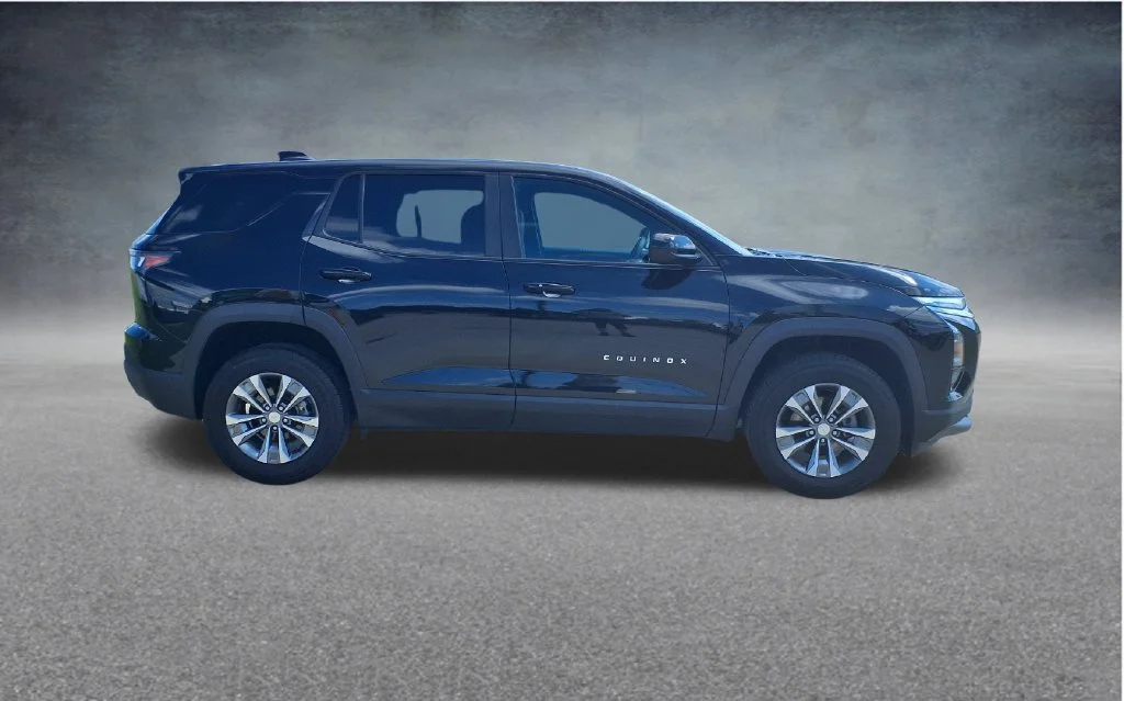Used 2026 Black Chevrolet LT image 8