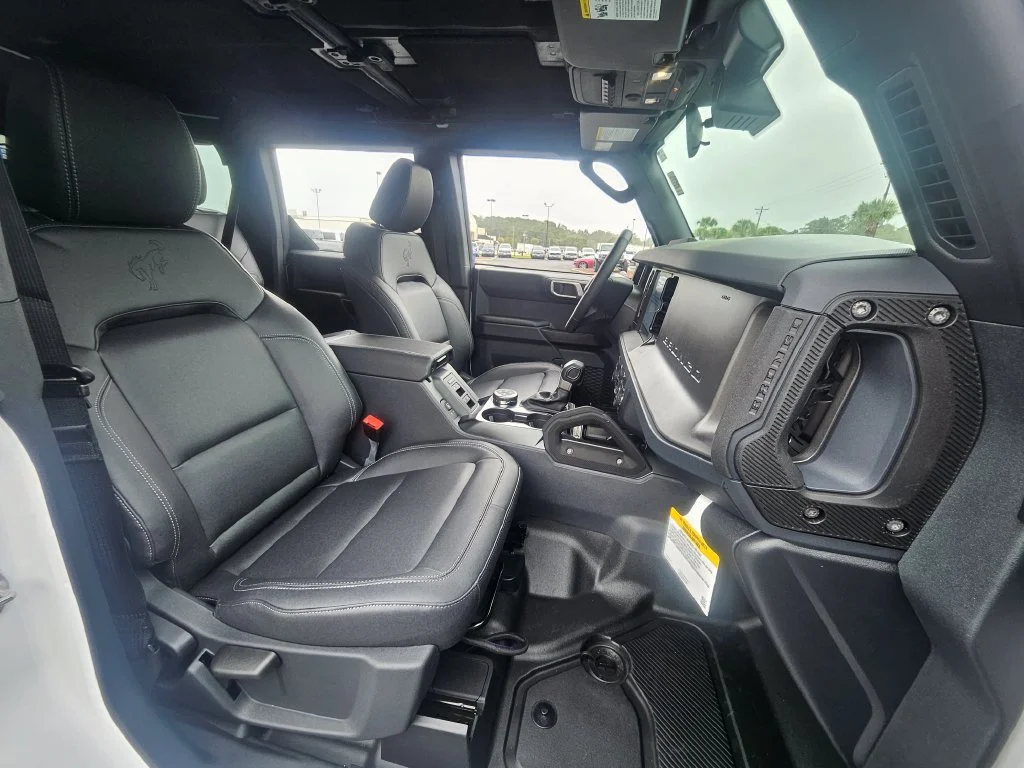 New 2026 Oxford White Ford Badlands® image 25