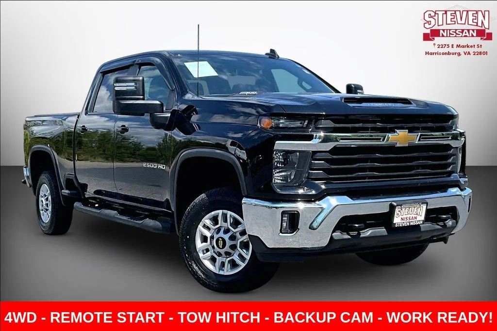 2024 Chevrolet Silverado HD LT 4WD Crew Cab Standard Box's photo