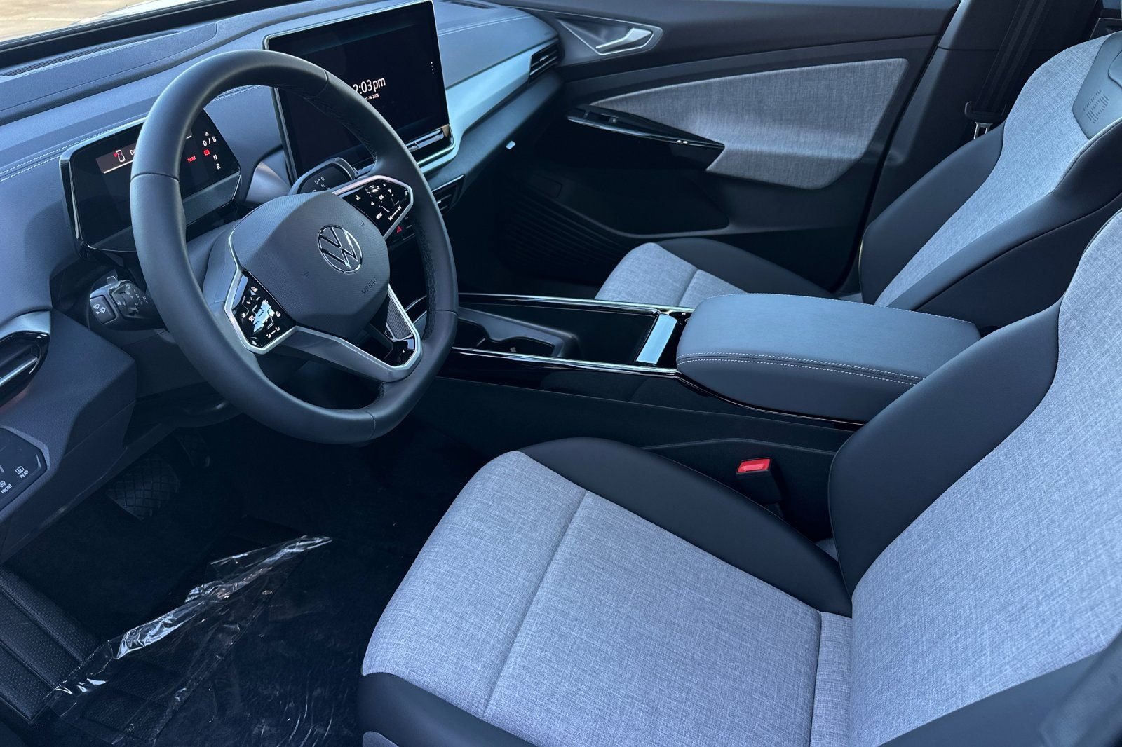 New 2026 Silver Mist Metallic Volkswagen Pro image 10