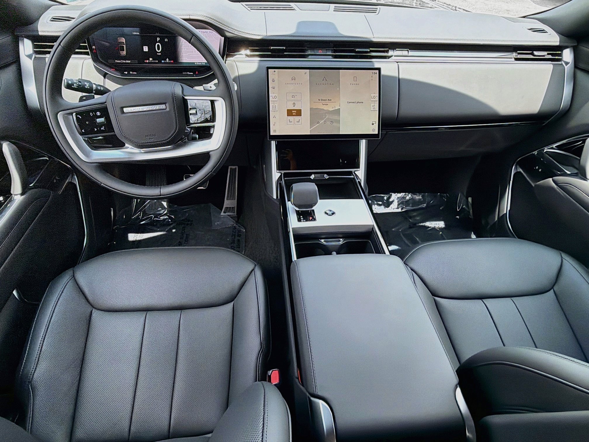 New 2026 Carpathian Grey Land Rover SE image 17