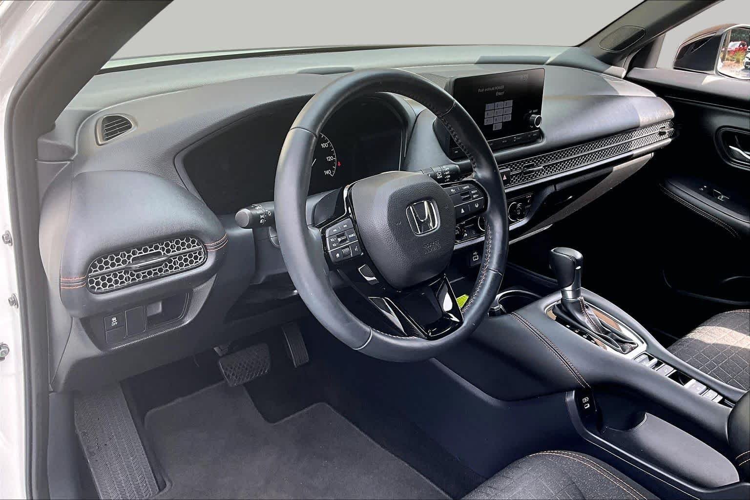 Certified Used 2024 Platinum White Pearl Honda Sport image 17