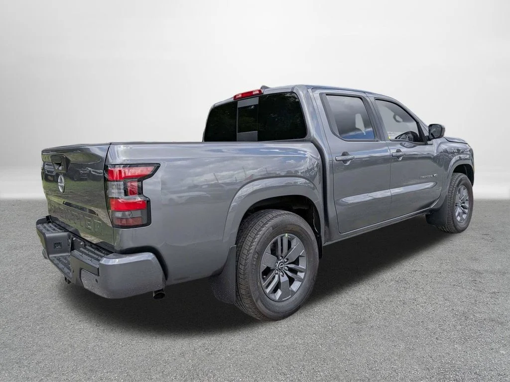 New 2027  Nissan SV image 3