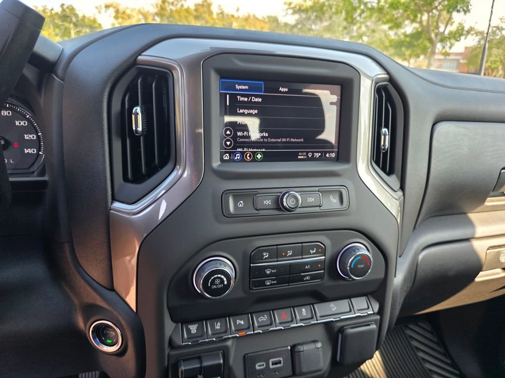 2025 Chevrolet Silverado 2500 HD Custom - Photo 11