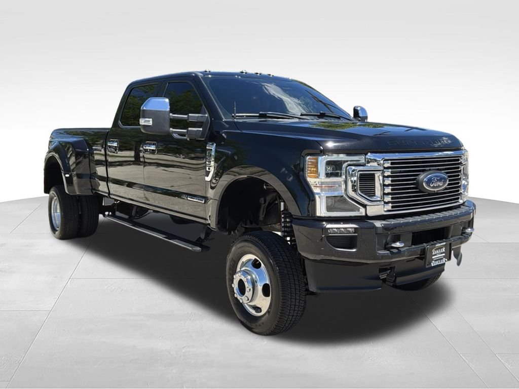 Used 2022 Black Ford Platinum image 8
