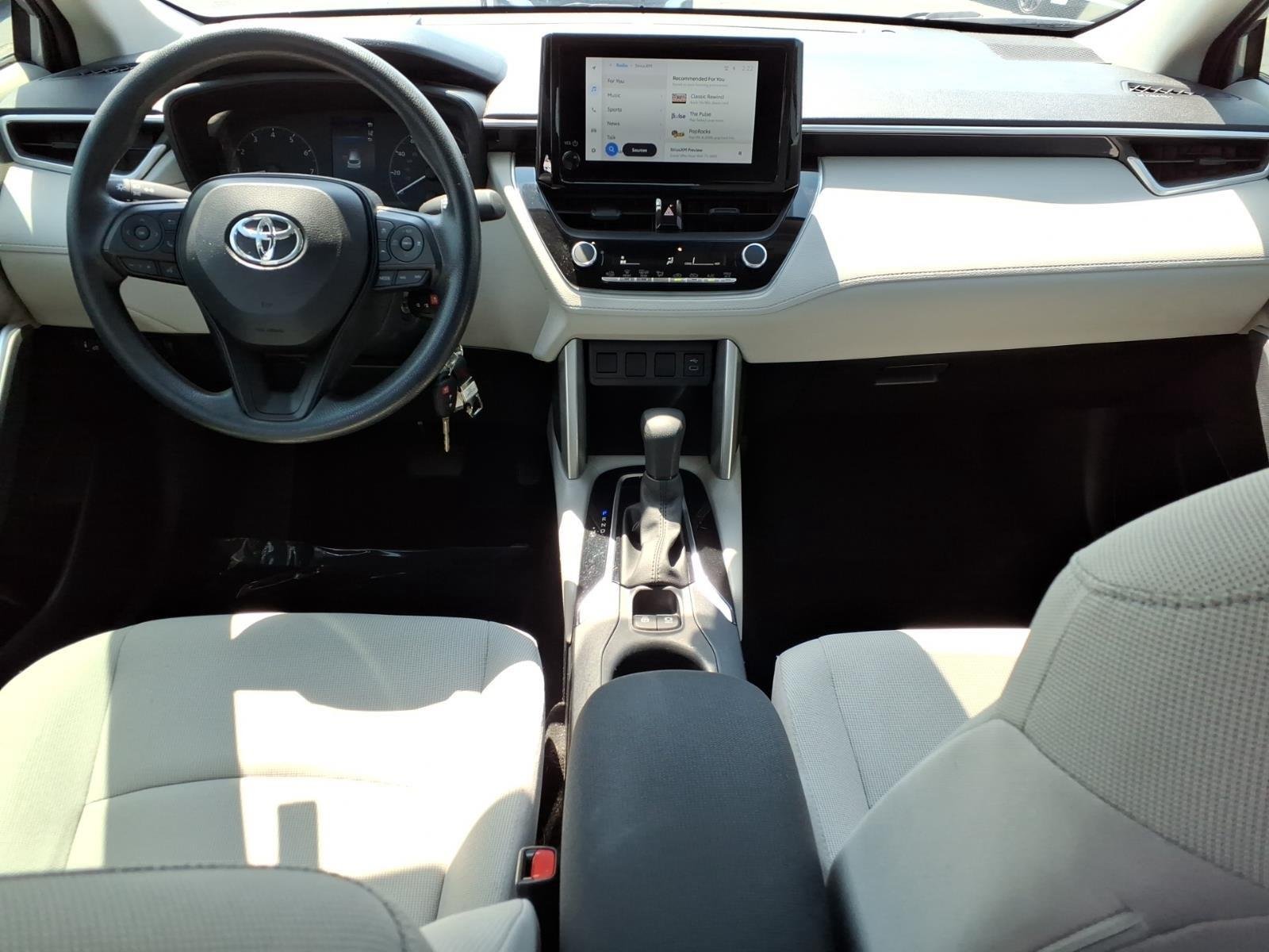 Used 2024 Sonic Silver Toyota L image 16