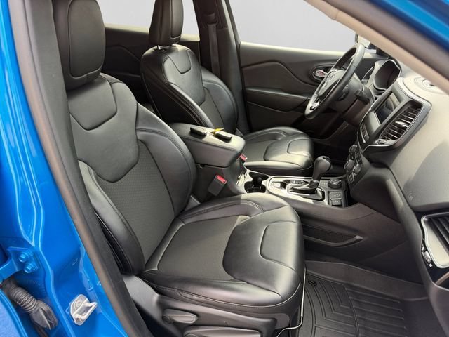 Used 2021 Hydro Blue Jeep Altitude image 14
