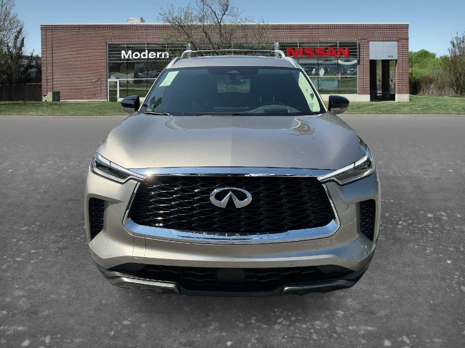 Used 2025 Warm Titanium INFINITI SENSORY image 6
