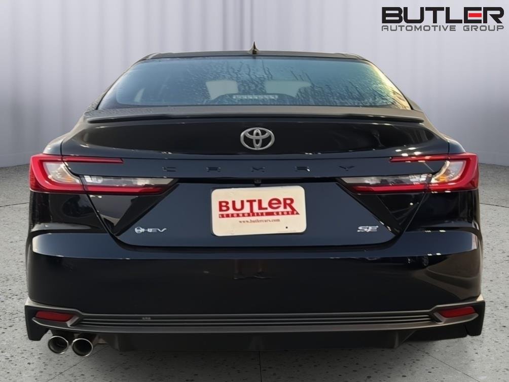 New 2026 Midnight Black Metallic Toyota SE image 5