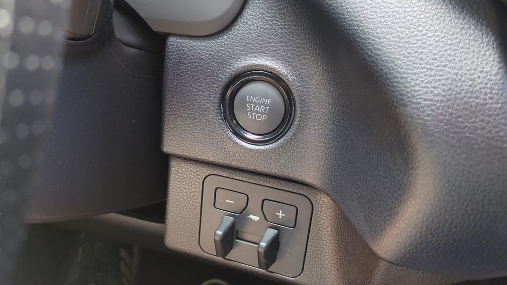 2026 Toyota Tundra SR5 - Photo 31