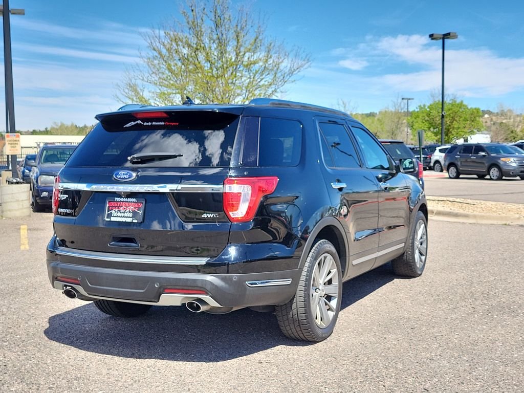 Used 2018 Black Ford Limited image 3