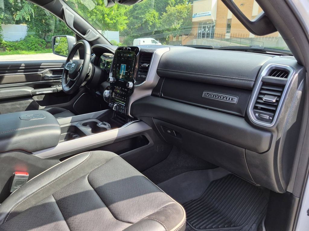 Used 2023 White Ram Laramie image 28