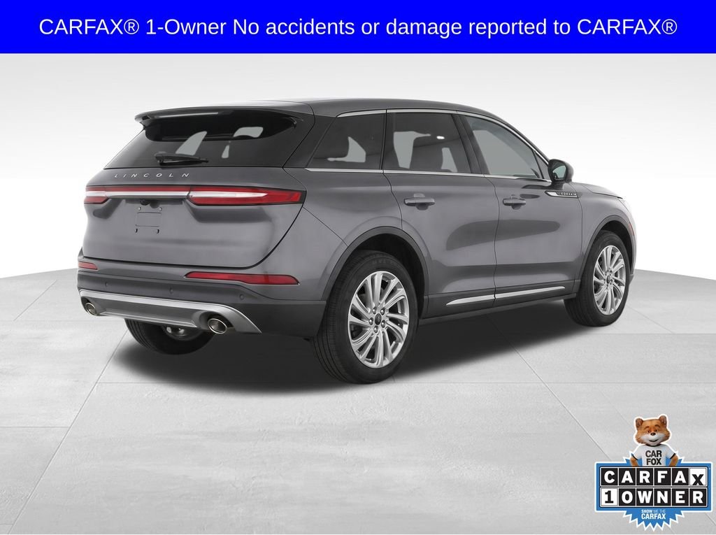 Used 2023 Gray Lincoln Standard image 4