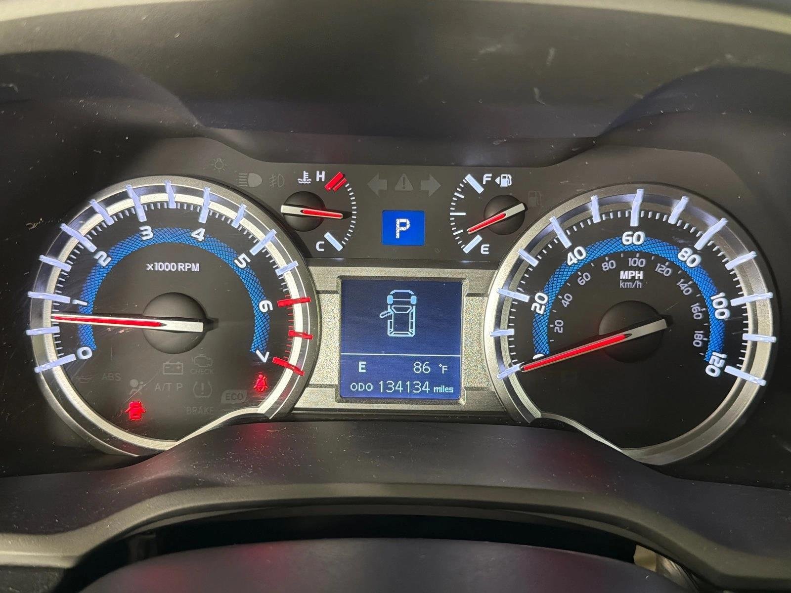 Used 2019 Super White Toyota SR5 Premium image 28