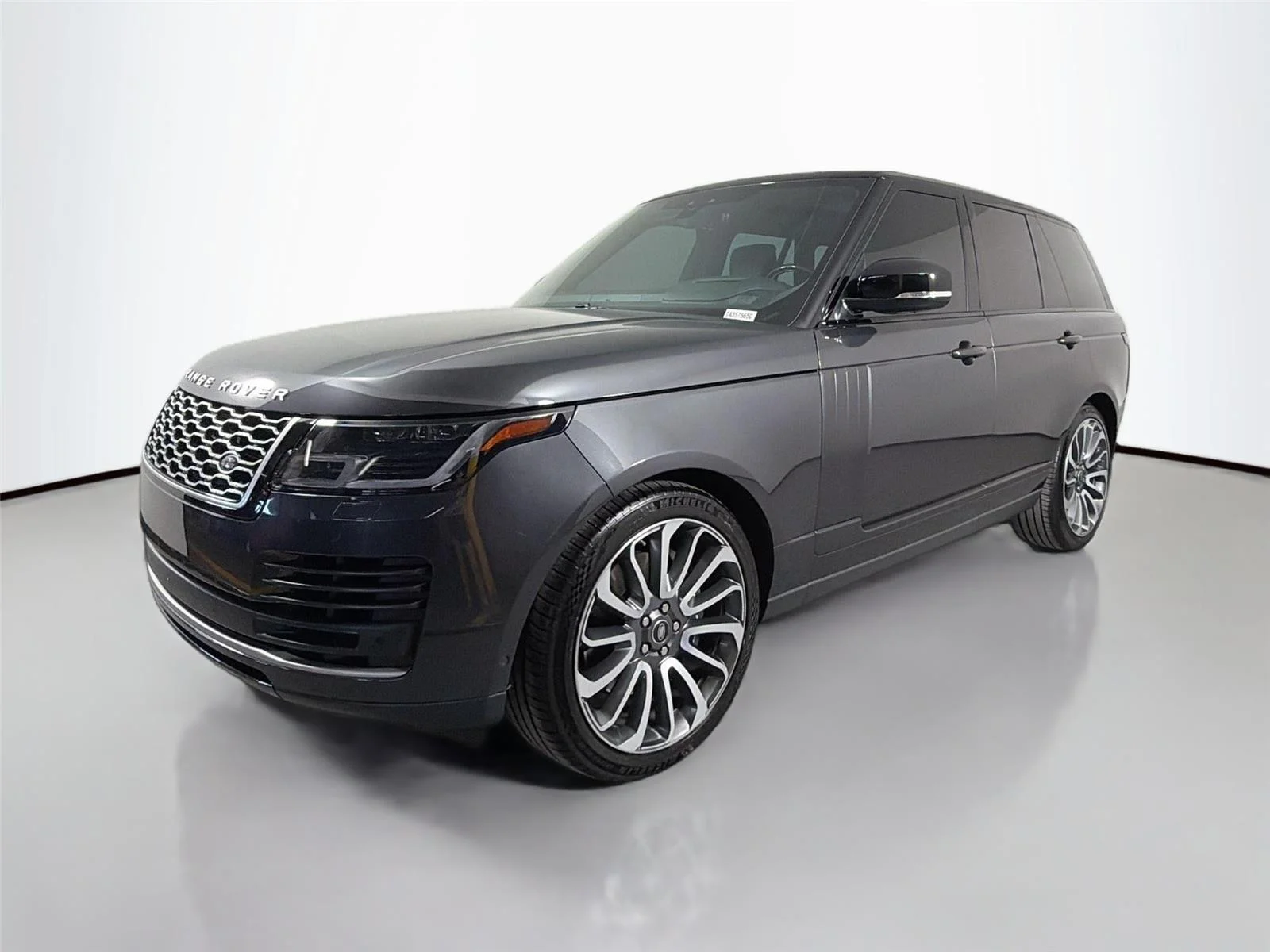 2019 Land Rover Range Rover V8 Supercharged's photo