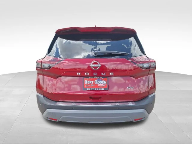 Used 2023 Red Nissan SV image 7