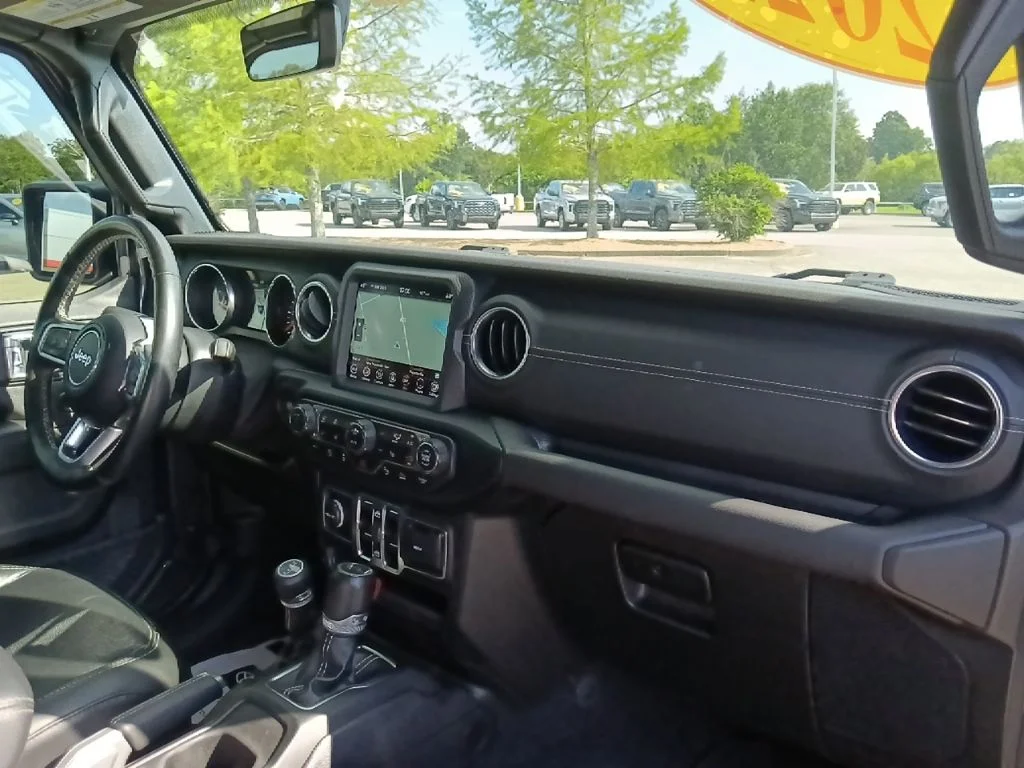 Used 2021 Gray Jeep Overland image 31