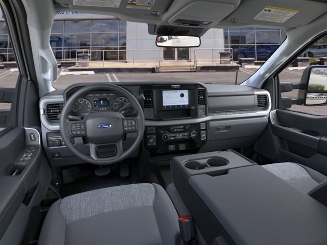 New 2026 Oxford White Ford F-350® XLT image 9