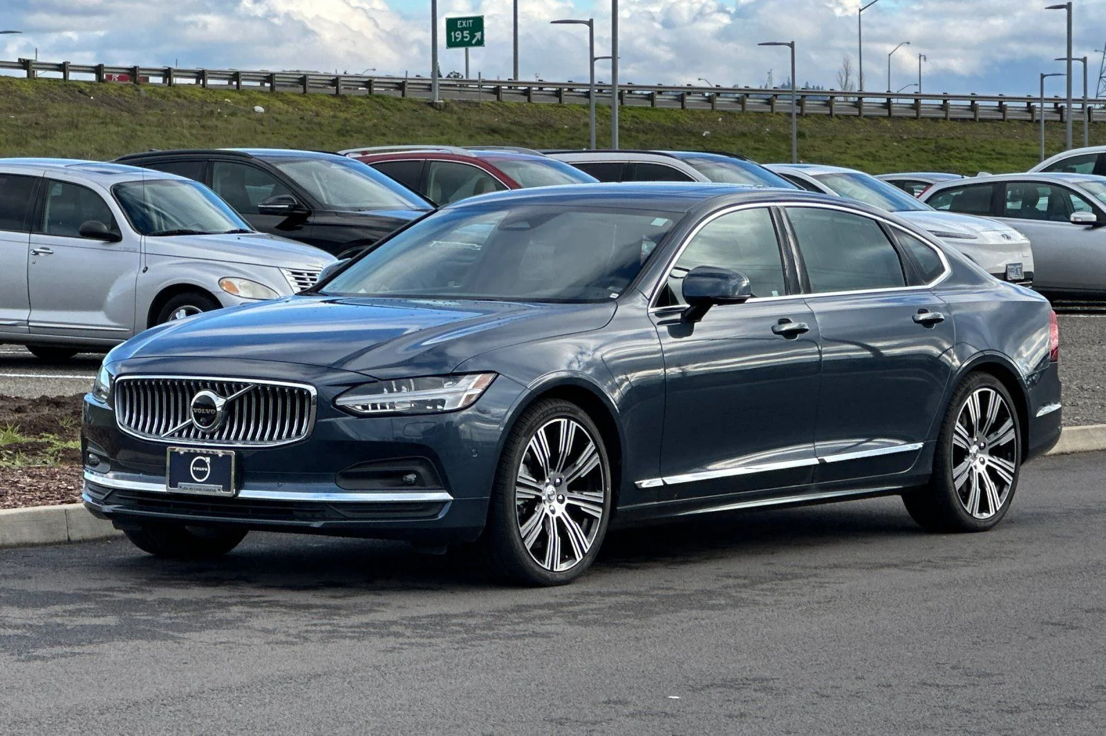 2025 Volvo S90 Plus - Photo 7