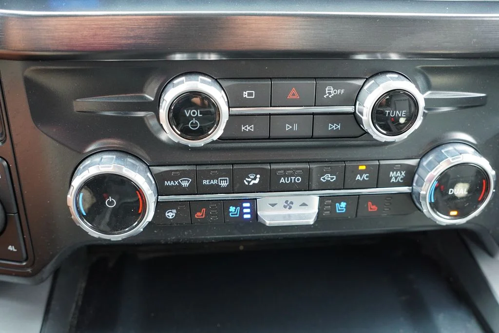 Certified Used 2026 Gray Ford Lariat image 32
