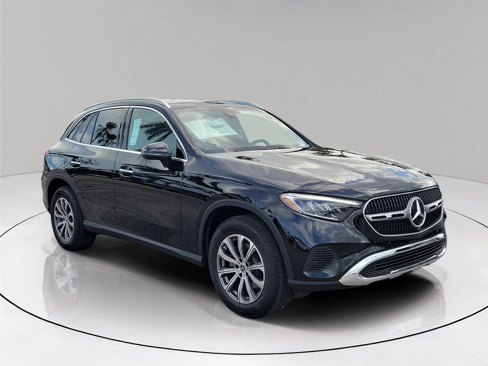 New 2026 Black Mercedes-Benz GLC 300 image 3
