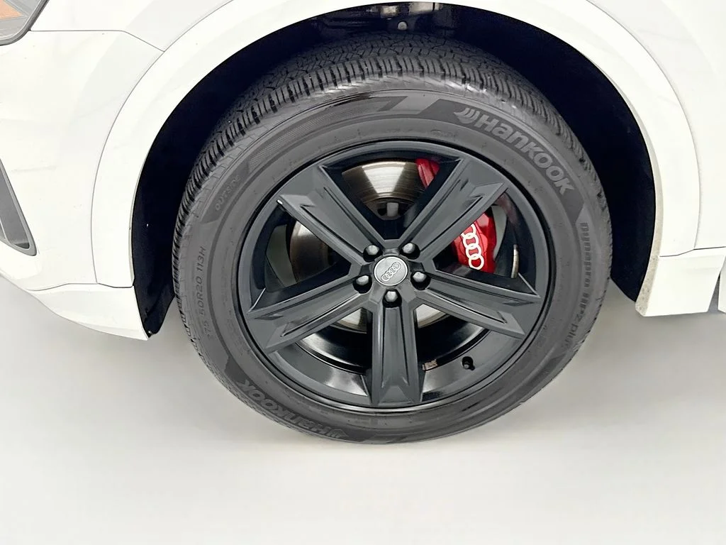 Used 2019 White Audi 3.0T Premium image 29