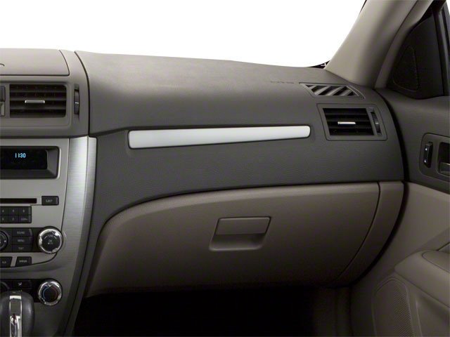Used 2010  Ford SE image 17