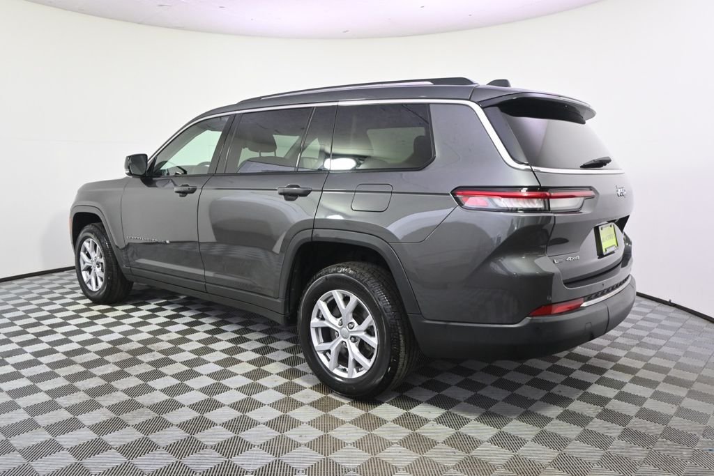 Used 2022 Gray Metallic Jeep Limited image 3