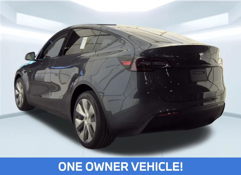 Used 2024 Gray Tesla Long Range image 4