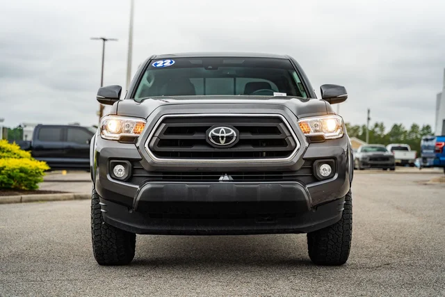 2022 Toyota Tacoma SR5
