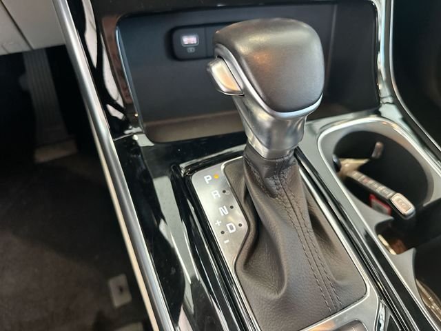 Used 2022 Gray Kia SX image 23