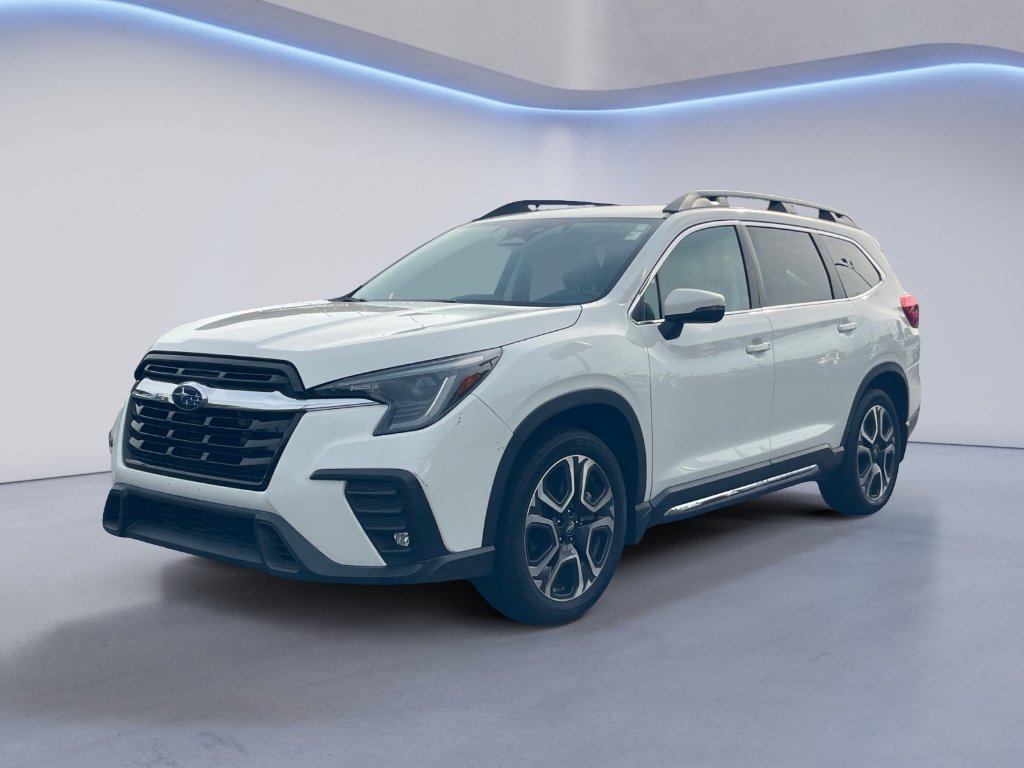 Used 2023 Crystal White Pearl Subaru Limited image 22