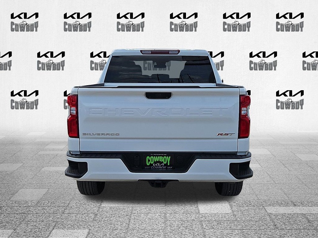 Used 2026  Chevrolet RST image 6