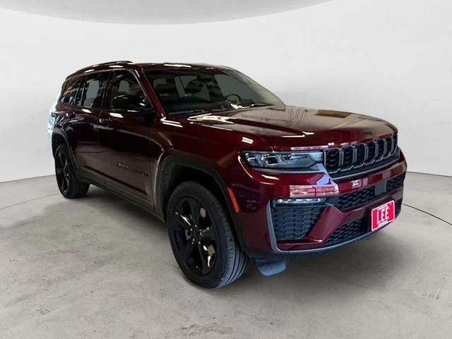 New 2026 Velvet Red Pearlcoat Jeep L LIMITED 4X4 image 8