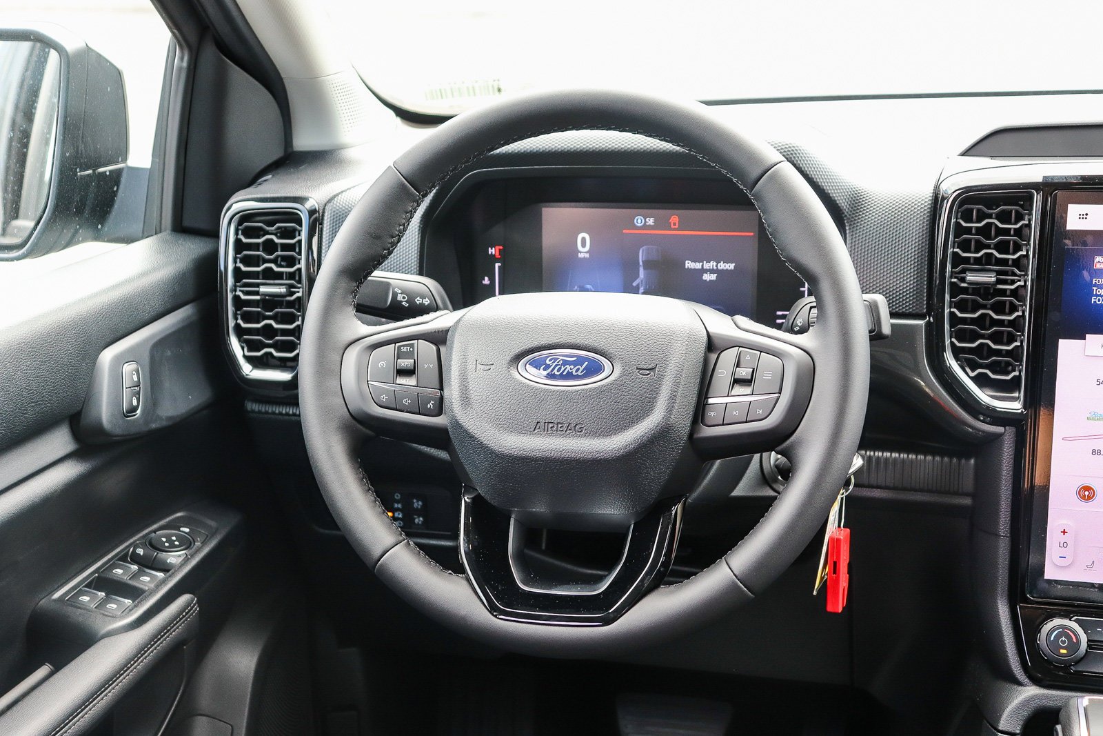 New 2026 Carbonized Gray Metallic Ford XLT image 16