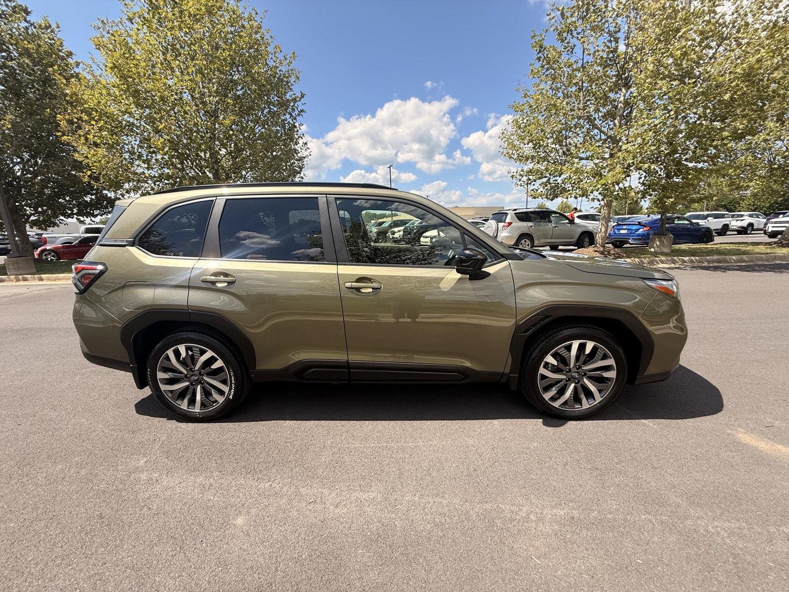 Used 2025 Autumn Green Metallic Subaru Touring image 4