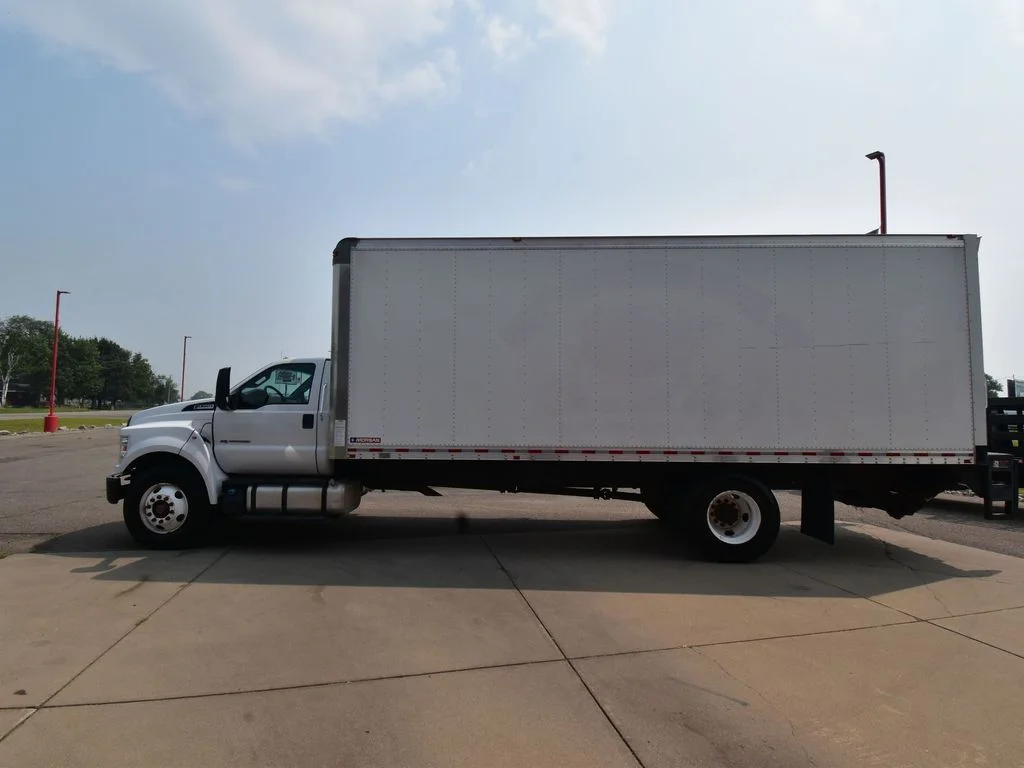 2019 Ford F-750 - Photo 9